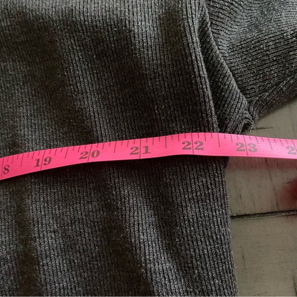 U.S.‎ Polo Assn. Men's Gray Half Zip Up Sweater with Ribbed Cuffs Size XL - Picture 12 of 13